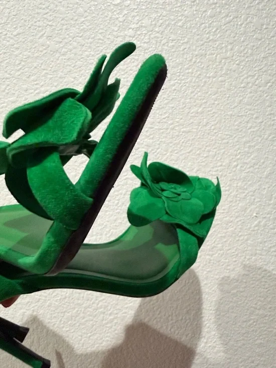 INC International Concepts Green Floral Applique Slingback Heels - Picture 2 of 3